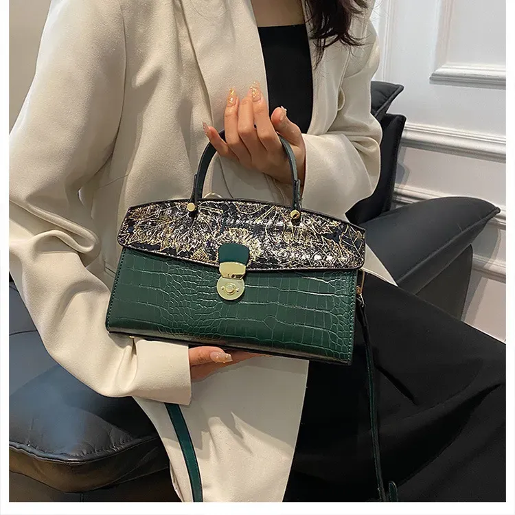 Women Fashion Colorblock Crocodile-Print Clamshell Crossbody Bag