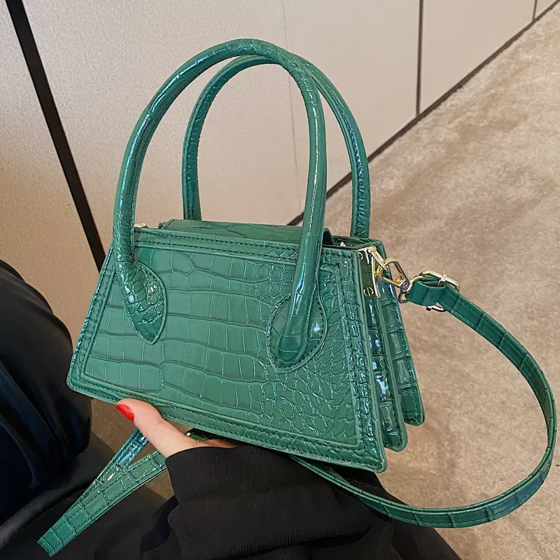 Women Fashion Crocodile Pattern Square Handle Shoulder Bag
