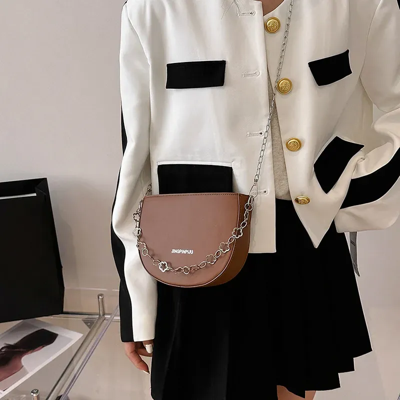 Women Simple Chain Crossbody Bag