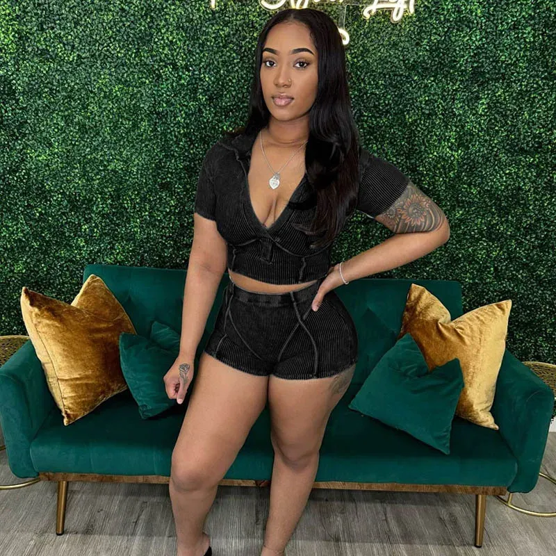 Women Fashion Casual Deep V-Collar Short Sleeve Threaded Top Shorts Two-Piece Set