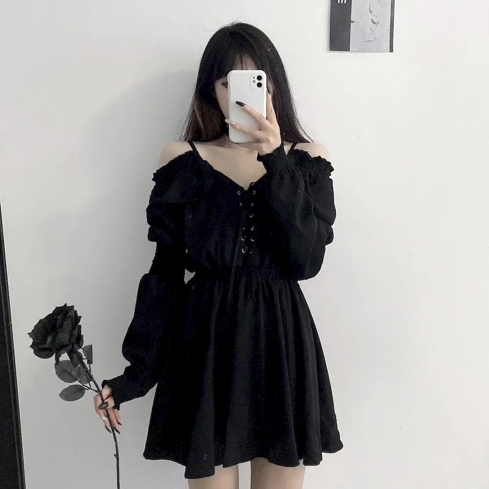 Women Fashion Sexy Gothic V-Neck Shoulder-Off Long-Sleeve Lace-Up Dress
