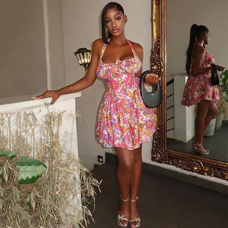 Women Fashion Sexy Floral Printed Pleated Halter-Neck Lace-Up Dress