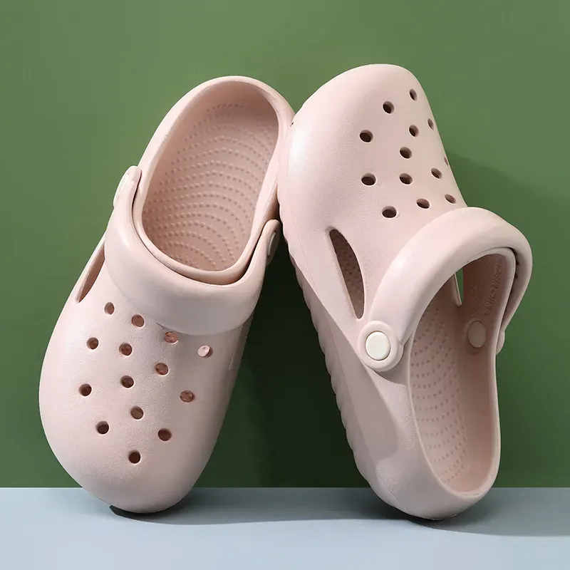 Women Fashion Casual Solid Color Thick Soled Hole Shoes Slippers