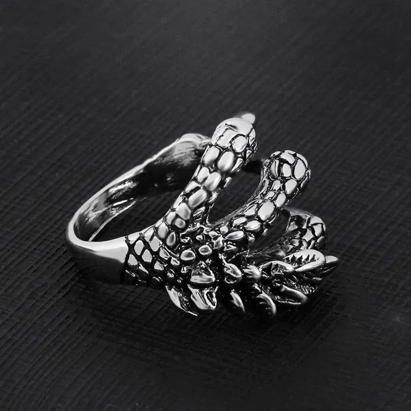 Wholesale Men Fashion Retro Dragon Claw Ring